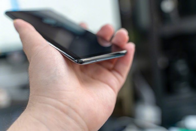 Video trên tay Meizu Zero: Smartphone không lỗ đầu tiên trên thế giới - Ảnh 3.