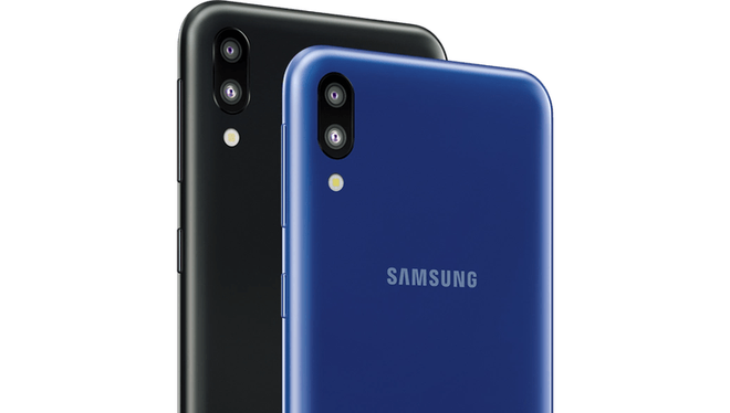 Nhờ giá rẻ như Xiaomi, Galaxy M10 và M20 cháy hàng chỉ sau vài phút mở bán - Ảnh 1.