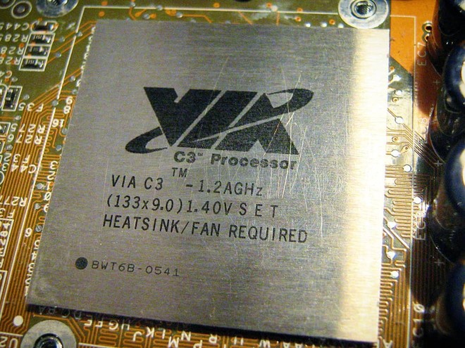 Backdoor nguy hiểm tồn tại ngay trong các CPU x86 bảo mật cấp độ quân sự như VIA C3 - Ảnh 2.