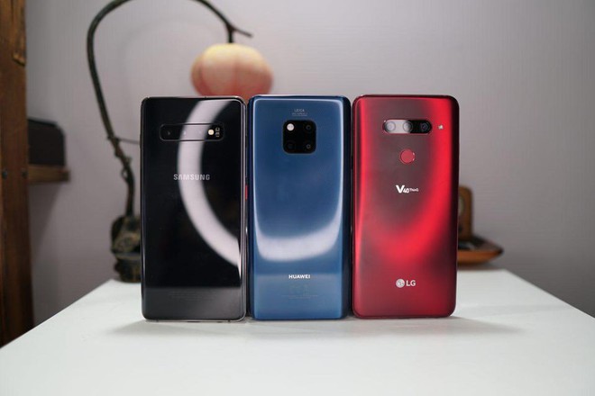 So sánh camera góc siêu rộng của Samsung Galaxy S10 , Huawei Mate 20 Pro và LG V40 - Ảnh 1.