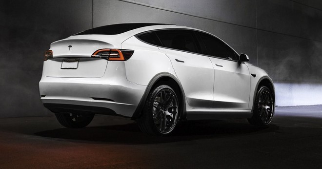 Tesla chính thức ra mắt Model Y: Mẫu SUV chạy điện giá siêu rẻ, chỉ từ 900 triệu đồng - Ảnh 3.