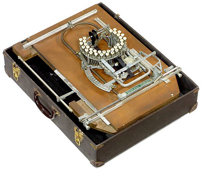 Có thể bạn chưa biết: Đây là máy đánh nốt nhạc từ những năm 1950s - Ảnh 9.