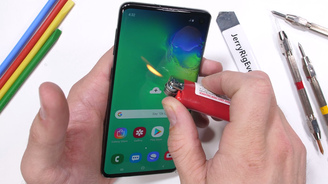 Cảm biến vân tay siêu âm của Galaxy S10 ngưng hoạt động khi màn hình bị xước nặng hoặc vỡ, nhưng xước nhẹ thì không sao - Ảnh 7.