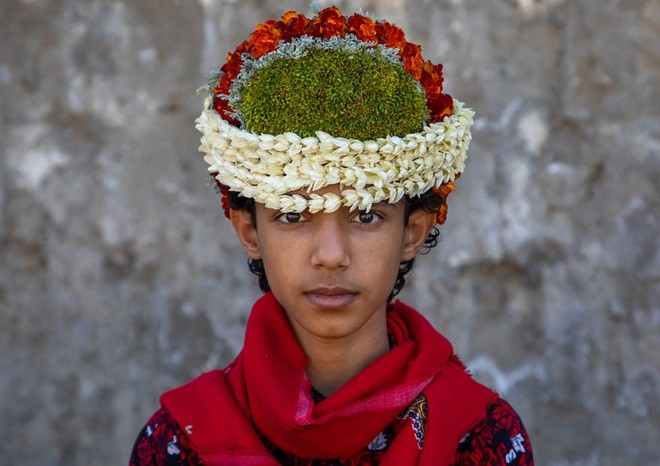 Tưởng chỉ có sa mạc, Saudi Arabia còn là xứ sở của 2000 loại thảo mộc, đàn ông thích đội hoa để làm đẹp và chữa bệnh - Ảnh 7.