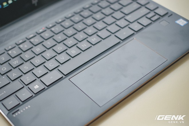 Cận cảnh hai Laptop cao cấp Spectre x360 và EliteBook x360 của HP: thiết kế đẹp, màn hình lật giá từ 42 triệu - Ảnh 4.