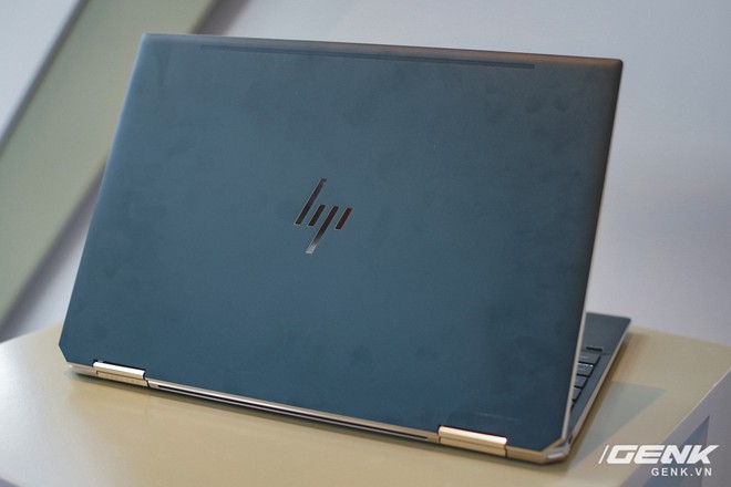 Cận cảnh hai Laptop cao cấp Spectre x360 và EliteBook x360 của HP: thiết kế đẹp, màn hình lật giá từ 42 triệu - Ảnh 1.
