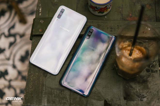 Đánh giá chi tiết Samsung Galaxy A50 - Mới mẻ từ trong ra ngoài, nhưng vẫn có vị Samsung - Ảnh 18.