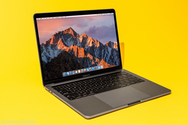 Apple xin lỗi người dùng MacBook vì lỗi bàn phím nhưng cho rằng chỉ có một số ít máy gặp vấn đề - Ảnh 1.