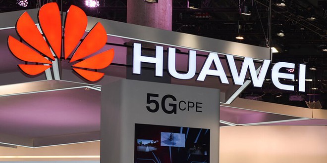 Ngấm đòn trừng phạt từ Mỹ, Huawei mất ngôi đầu trên thị trường thiết bị viễn thông - Ảnh 2.