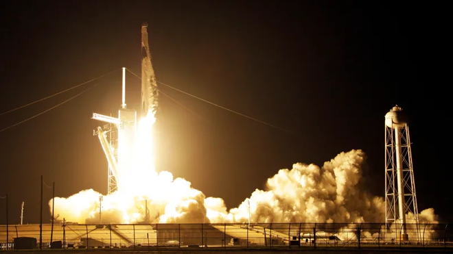 SpaceX và NASA tạo nên lịch sử ngành Vũ trụ: tàu thử nghiệm Crew Dragon đã tới được trạm ISS - Ảnh 1.