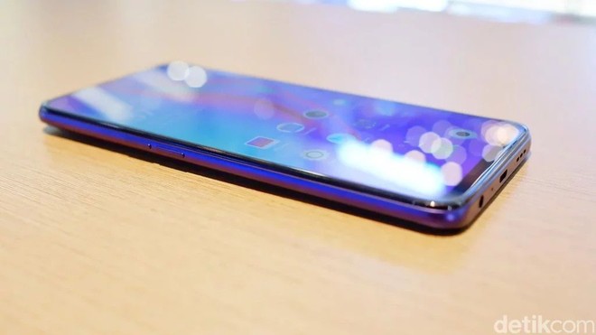 OPPO F11 Pro lộ ảnh trên tay rõ nét với camera selfie thò thụt, màn hình tràn cạnh chiếm 90.9% diện tích mặt trước - Ảnh 4.