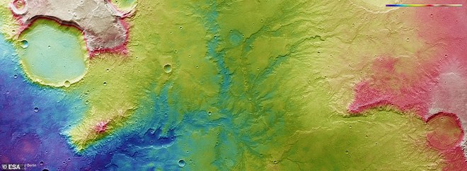 Hình chụp Sao Hỏa từ vệ tinh cho thấy vết tích những dòng sông cổ có tuổi thọ cả tỷ năm - Ảnh 2.