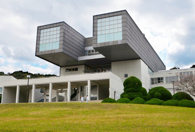 Tạo ra hơn 100 tuyệt tác trên toàn thế giới, KTS huyền thoại Nhật Bản vừa giành giải Nobel kiến trúc ở tuổi 87 - Ảnh 1.