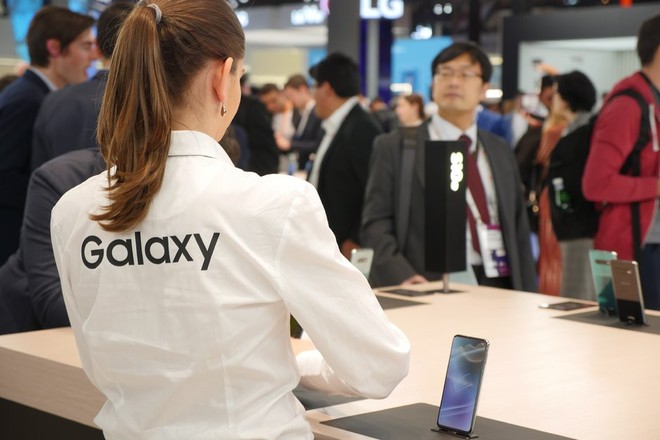 Dòng Galaxy A mới của Samsung đang cực kỳ thành công, bán được 2 triệu chiếc tại Ấn Độ chỉ trong 40 ngày - Ảnh 1.