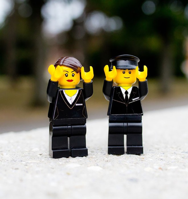 Một nghĩa trang ở Áo tung ra bộ xếp hình LEGO chủ đề... đám tang, bạn có dám mua cho con mình chơi? - Ảnh 5.
