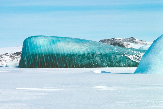 Cực độc tảng băng ngọc lục bảo tuyệt mỹ ở Nam Cực: Phải may mắn lắm mới có thể bắt gặp khoảnh khắc này! - Ảnh 9.