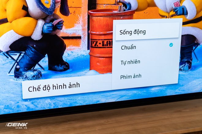 Trên tay TV QLED Samsung Q900 65 inch: 8K có gì hay? - Ảnh 1.