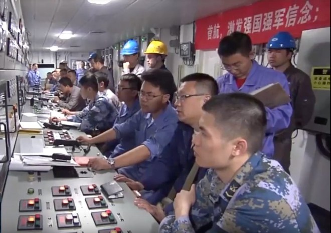 Trung Quốc lần đầu tung hình ảnh về chiếc tàu sân bay được sản xuất trong nước - Ảnh 1.