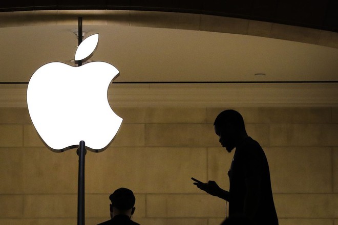 Apple chối bỏ cáo buộc quét khuôn mặt khách hàng tại Apple Store - Ảnh 1.