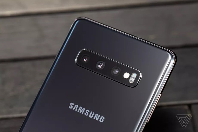 Samsung cho biết Galaxy S10 bán rất tốt và không phải nguyên nhân làm giảm lợi nhuận của công ty - Ảnh 1.