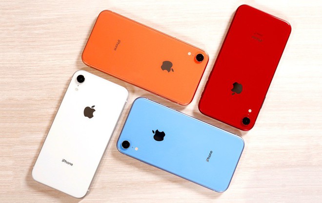 Apple giảm giá gần 6 triệu đồng cho iPhone XR tại Ấn Độ để cạnh tranh với Galaxy S10e - Ảnh 2.