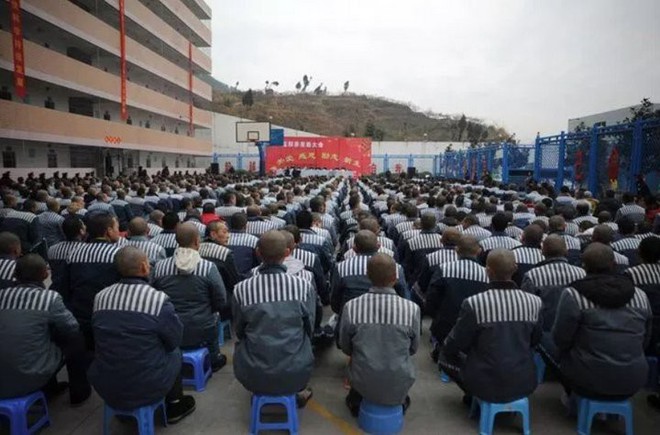 Nhà tù Trung Quốc ứng dụng AI để giám sát phạm nhân 24/7, phát hiện động cơ đào tẩu ngay từ khi còn đang ấp ủ - Ảnh 2.