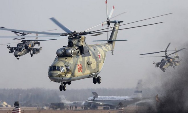 Khám phá trực thăng khổng lồ Mi-26 của Nga: Đã từng chở hóa thạch voi ma mút và máy bay chở khách cỡ nhỏ - Ảnh 10.