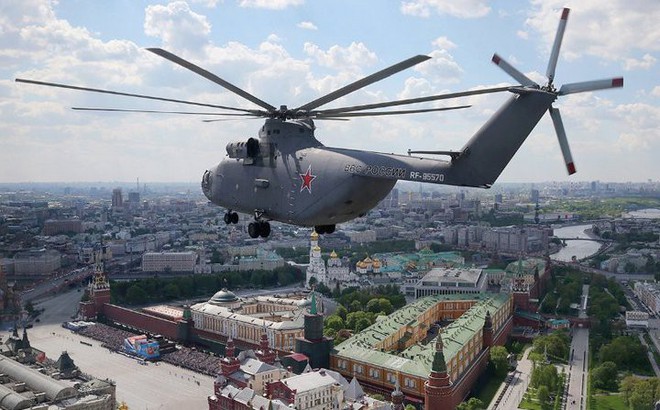 Khám phá trực thăng khổng lồ Mi-26 của Nga: Đã từng chở hóa thạch voi ma mút và máy bay chở khách cỡ nhỏ - Ảnh 8.