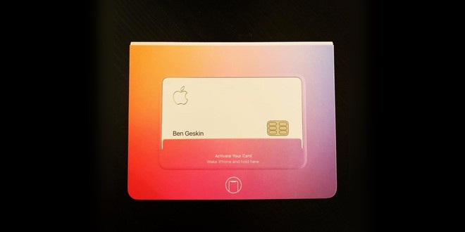 Đập hộp thẻ tín dụng Apple Card, chất liệu titan, thiết kế đơn giản và đẳng cấp - Ảnh 1.