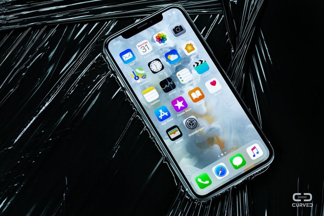 Apple nhận sửa miễn phí iPhone X gặp vấn đề về màn hình cảm ứng, kéo dài tới 3 năm - Ảnh 1.