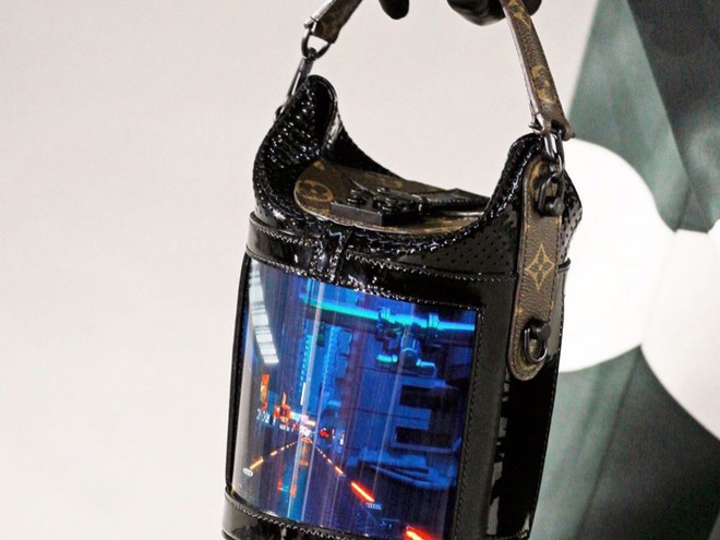 Louis Vuitton tích hợp màn hình OLED vào túi xách, thời gian hiển thị lên đến 4 tiếng - Ảnh 3.