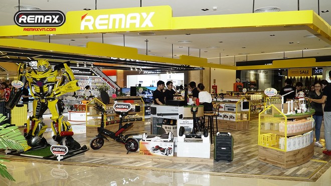 Remax – Thương hiệu phụ kiện công nghệ thời trang độc lạ và chất lượng - Ảnh 1.