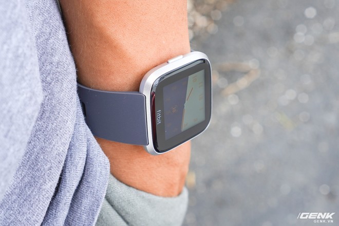 Trải nghiệm đồng hồ thông minh Fitbit Versa Lite: Giảm giá thành rồi chất lượng có giảm? - Ảnh 3.