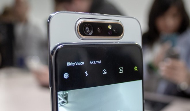 Nhờ Oppo, thiết kế camera trượt nay đã trở thành xu hướng trên smartphone - Ảnh 3.