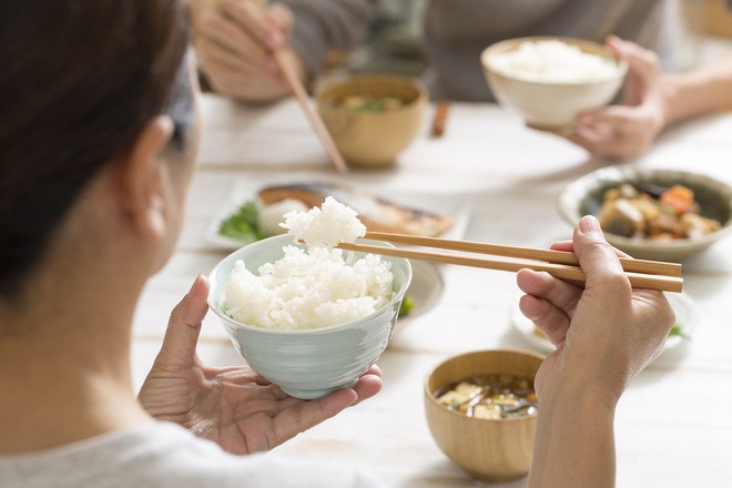 Nếu cả thế giới ăn cơm như người Việt Nam, tỷ lệ béo phì sẽ giảm đáng kể? - Ảnh 2.