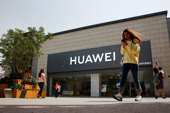 Google xác nhận cửa Play Store vẫn hoạt động đối với thiết bị Huawei hiện có - Ảnh 1.