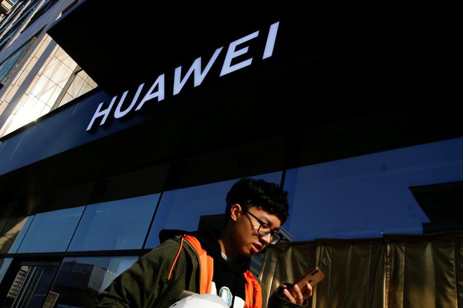 Trung Quốc đáp trả việc Mỹ cấm Huawei: Đất nước này đã đứng vững được 5.000 năm nay, sao không thể tiếp tục thêm 5.000 năm nữa? - Ảnh 1.