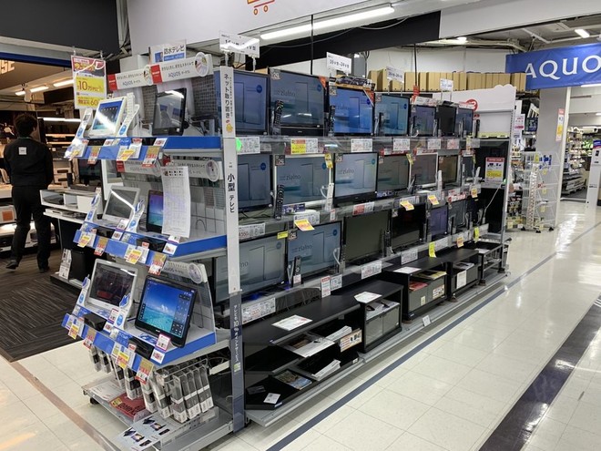 Vào cửa hàng điện tử lớn nhất Nhật Bản để xem họ bán TV như thế nào? - Ảnh 10.