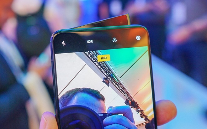 OPPO Reno sẽ có thêm biến thể mới với màn hình giọt nước, camera selfie 32MP - Ảnh 1.