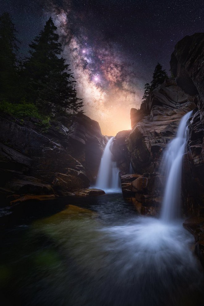 Ngắm màn đêm kỳ ảo dưới bàn tay sáng tạo tài ba của nhiếp ảnh gia người Canada - Ảnh 11.