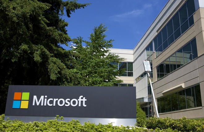 Tăng phí bản quyền phần mềm gấp 10 lần, Microsoft chuẩn bị mất một khách hàng quan trọng tại châu Âu - Ảnh 1.