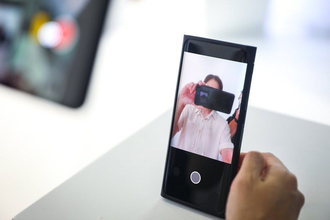 OPPO chính thức ra mắt smartphone có camera ẩn dưới màn hình đầu tiên trên thế giới - Ảnh 6.