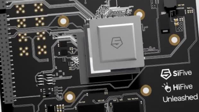 Bất chấp cuộc chiến thương mại, startup chip Mỹ lách luật để giúp Trung Quốc tự thiết kế chip - Ảnh 1.