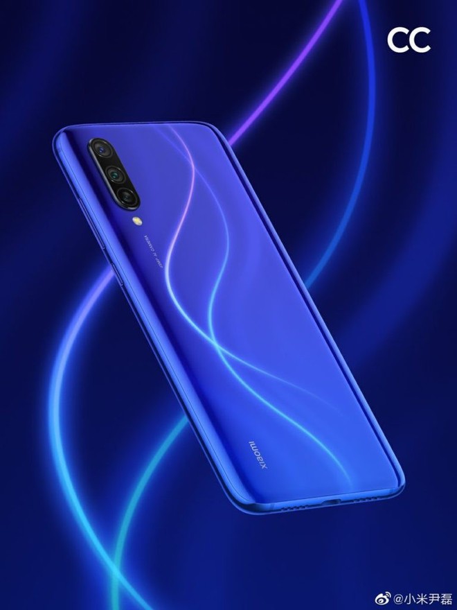 Lộ ảnh và video Xiaomi Mi CC9 màu Dark Blue, mặt lưng gradient dạng sóng cực kỳ ấn tượng - Ảnh 2.