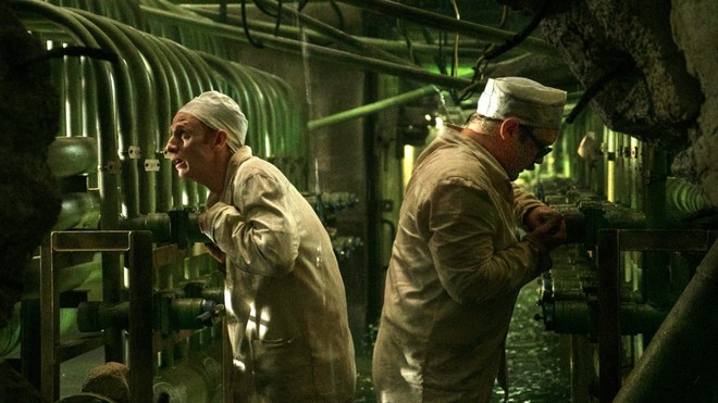 Chernobyl: Khúc ca bi tráng về thảm họa hạt nhân trở thành TV series có điểm số IMDb cao nhất mọi thời đại - Ảnh 4.