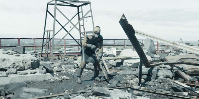 Chernobyl: Khúc ca bi tráng về thảm họa hạt nhân trở thành TV series có điểm số IMDb cao nhất mọi thời đại - Ảnh 11.