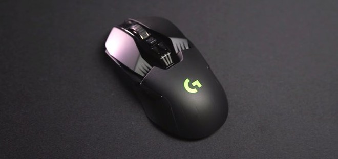 Với bộ đôi phụ kiện này từ Logitech, sạc chuột không dây chỉ còn là chuyện của quá khứ - Ảnh 1.