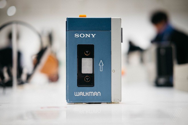 40 năm trước, chiếc máy Sony Walkman đã làm thay đổi hoàn toàn cách chúng ta nghe nhạc  - Ảnh 1.