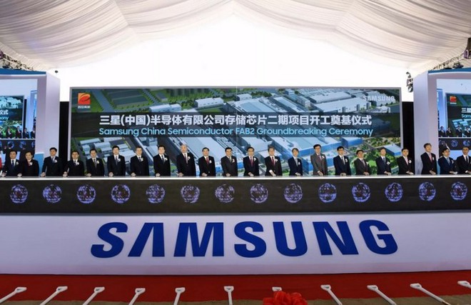 Mảng kinh doanh smartphone thua kém tại Trung Quốc, Samsung chuyển sang sản xuất pin và linh kiện điện tử cho xe hơi - Ảnh 2.
