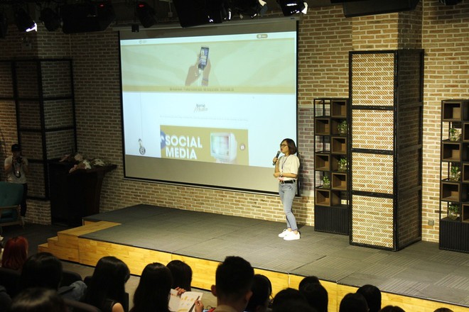 Blogger triệu views Trang Hý lần đầu tiên bật mí cách kiếm tiền online tại hội thảo về GenZ! - Ảnh 1.